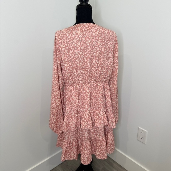 Floral Long Sleeve Mauve Deep V-Neck Cinched Waist Skater Dress - Picture 6 of 8